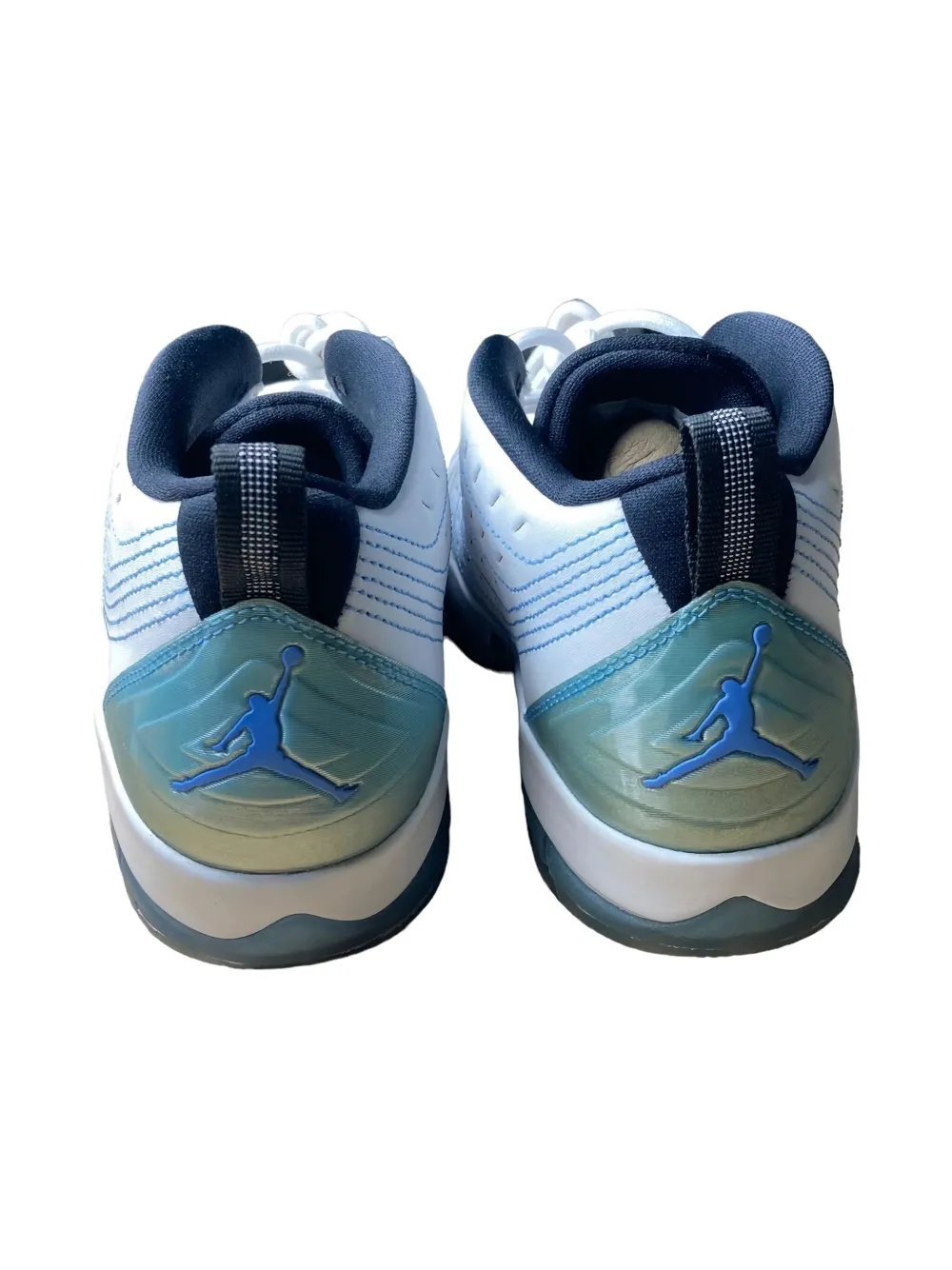 Jordan Kids Air Jordan Velocity trainers Neutrals