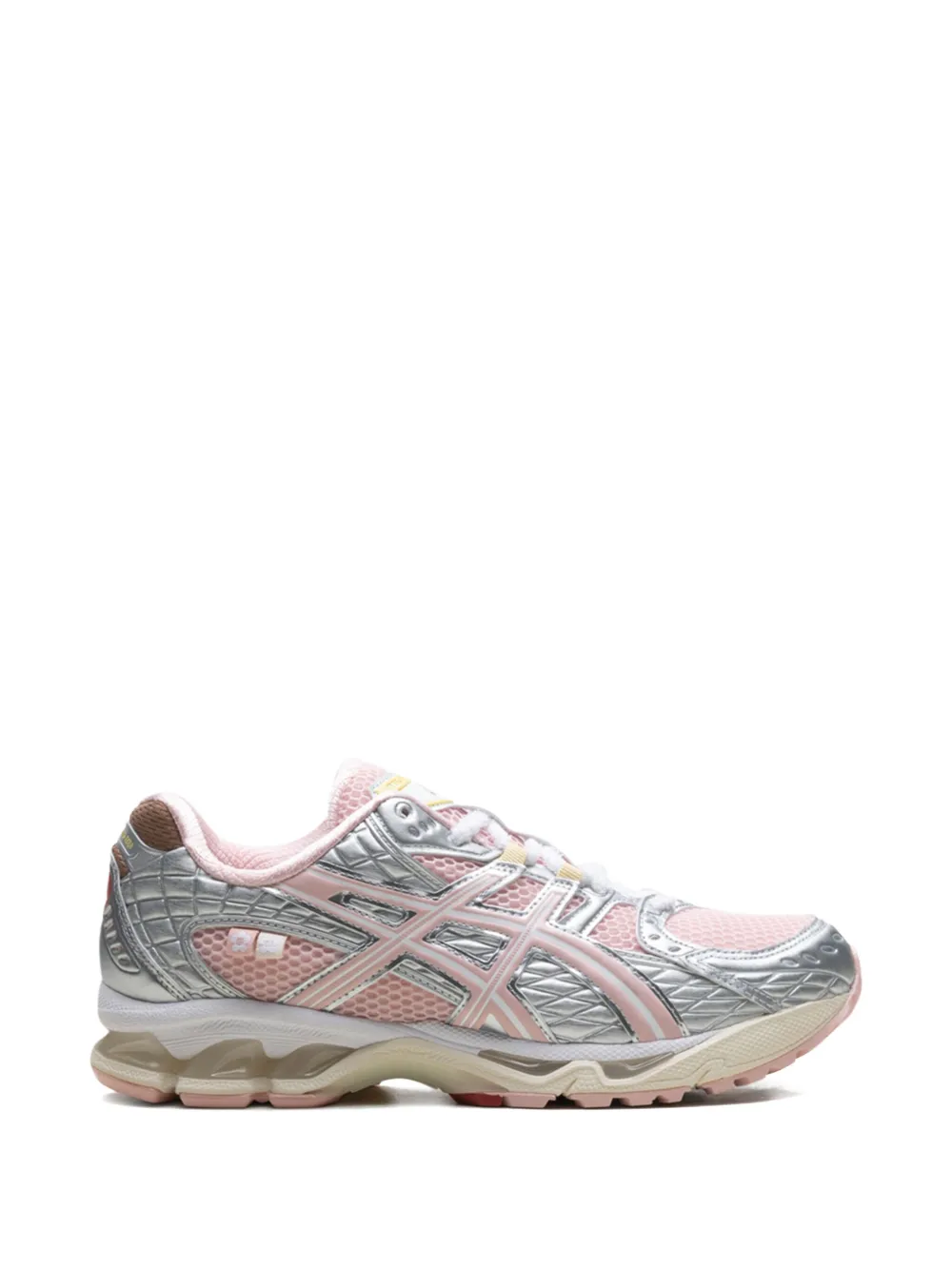 ASICS x ATMOS x VANDYTHEPINK GEL-NIMBUS 10.1 "Strawberry Cream Metallic Silver" sneakers Grijs