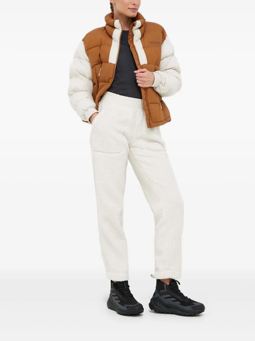 Columbia embroidered-logo puffer jacket Bruin