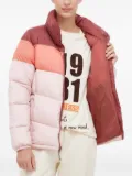 Columbia logo-print puffer jacket - Pink