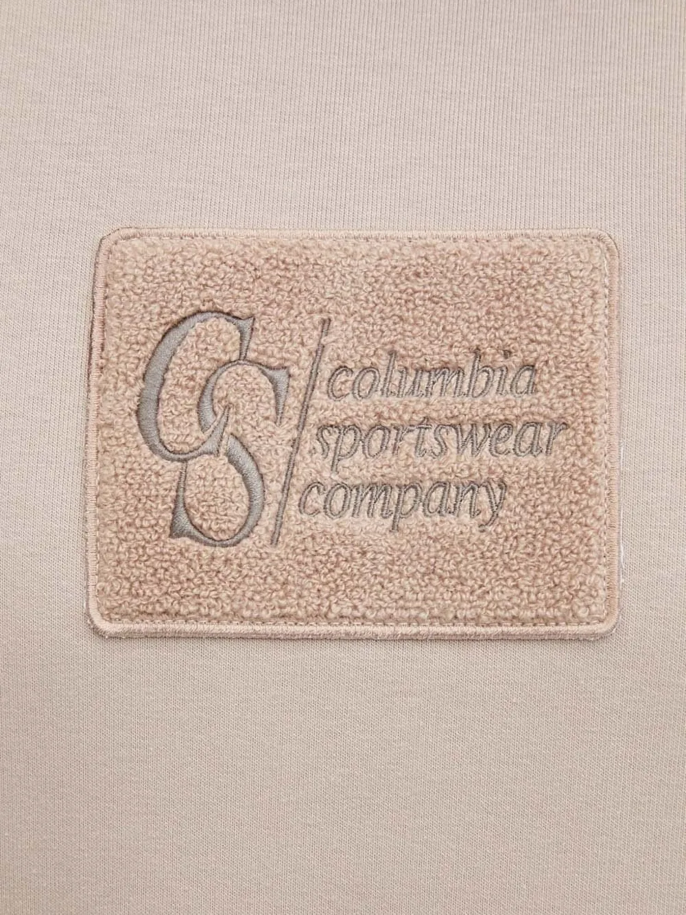 Columbia Sweater met logopatch Beige
