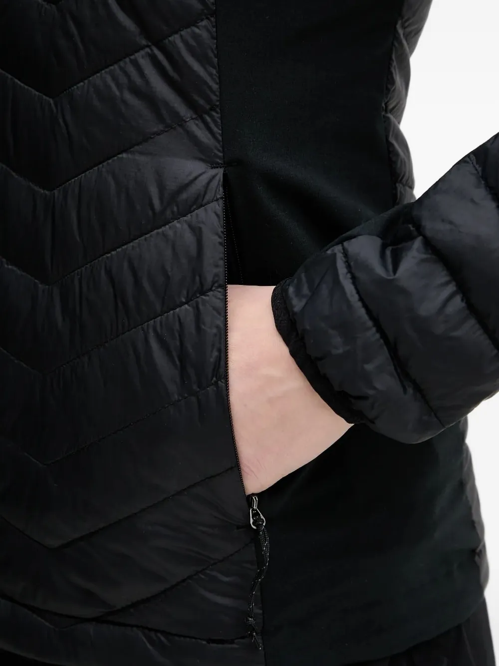 Columbia Jack met capuchon en chevron patroon Zwart