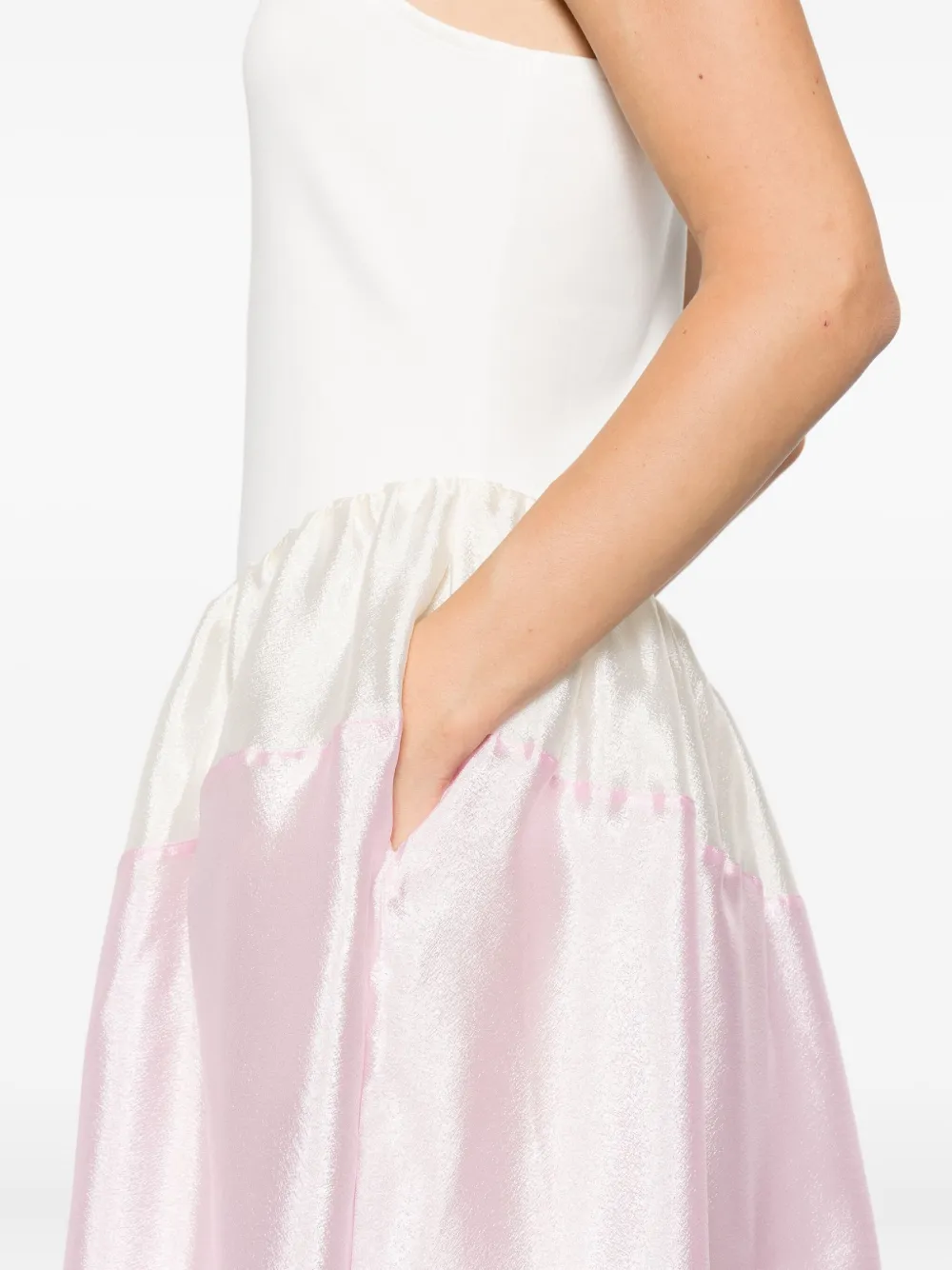 Stine Goya Midi-jurk met gesmockte taille Roze