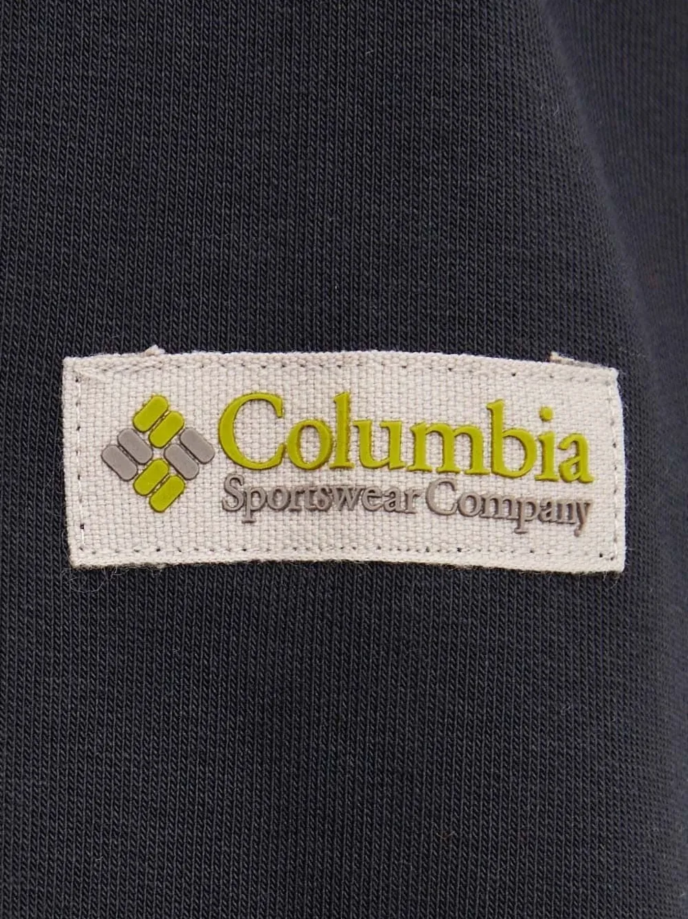 Columbia Sweater met logopatch 010 BLACK