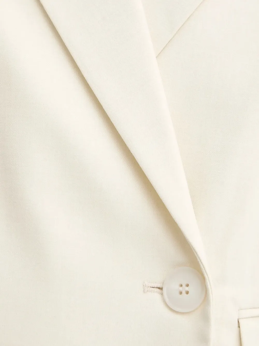 Gestuz Gzseaver Padded-shoulder Blazer In White