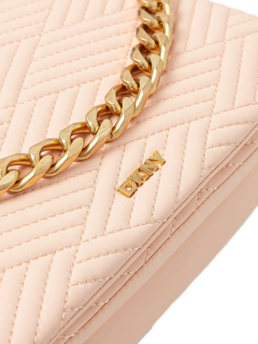 DKNY Gewatteerde leren crossbodytas met schakelketting Roze