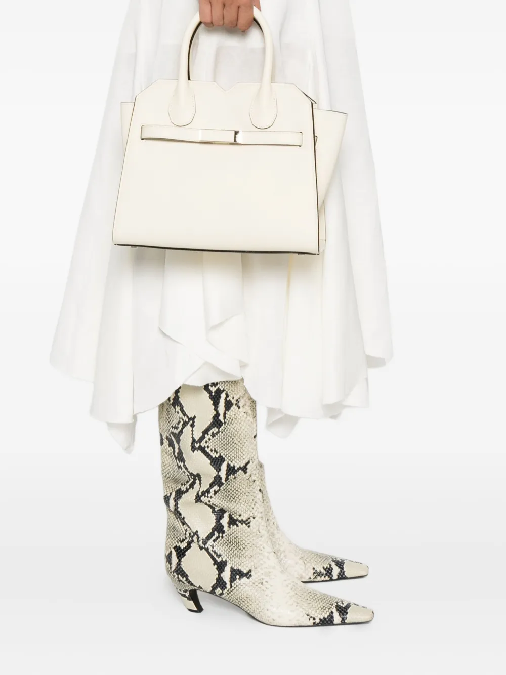 Valextra Leren shopper met gesp Beige