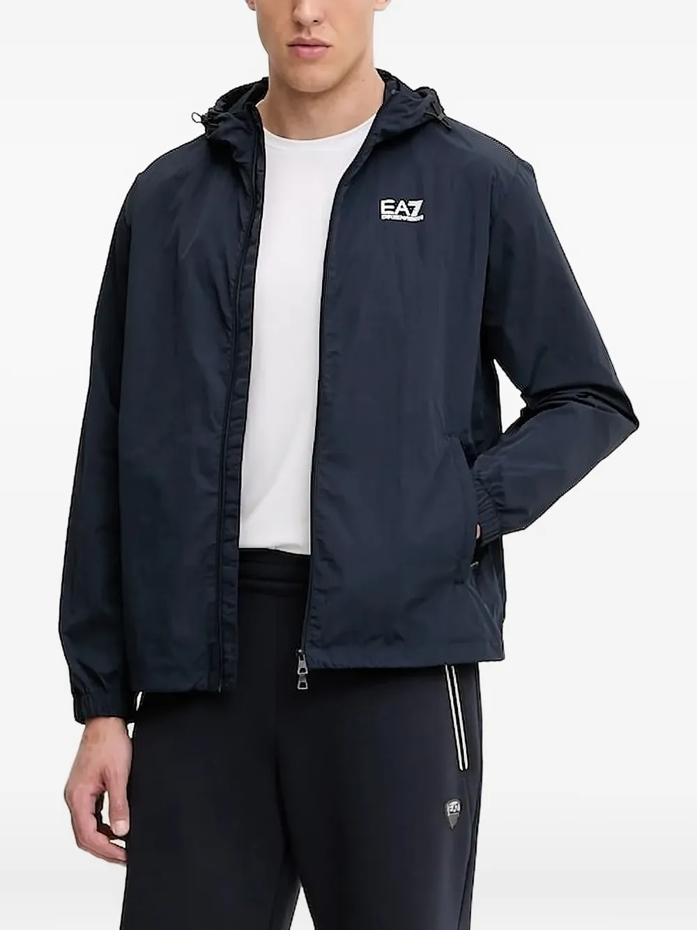 Ea7 Emporio Armani Jack met capuchon en logodetail Blauw