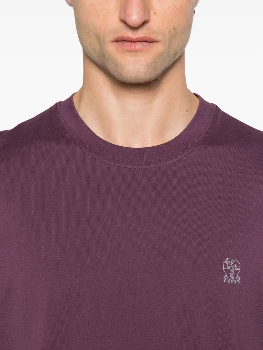 Brunello Cucinelli T-shirt met geborduurd logo Paars