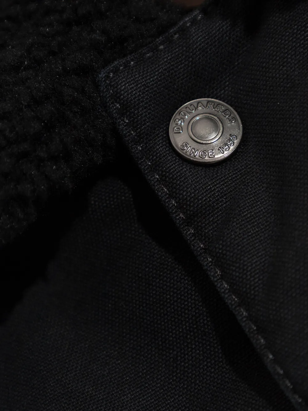 DSQUARED2 Jack met sherpa kraag en klepzak 900 BLACK