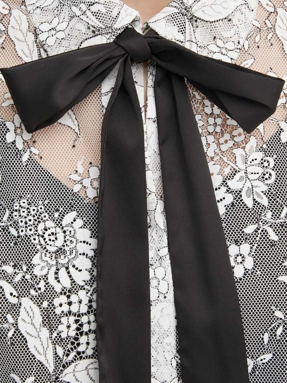 Bruuns Bazaar Faya Lace Floral-print Blouse In White