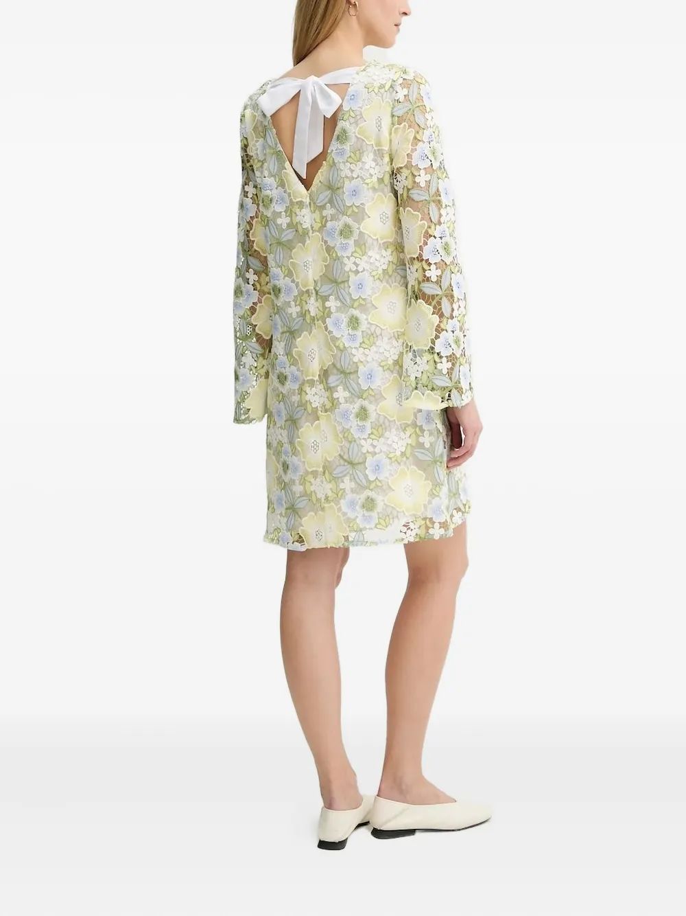 Bruuns Bazaar floral embroidered bell-sleeve dress | Grün | Image 1