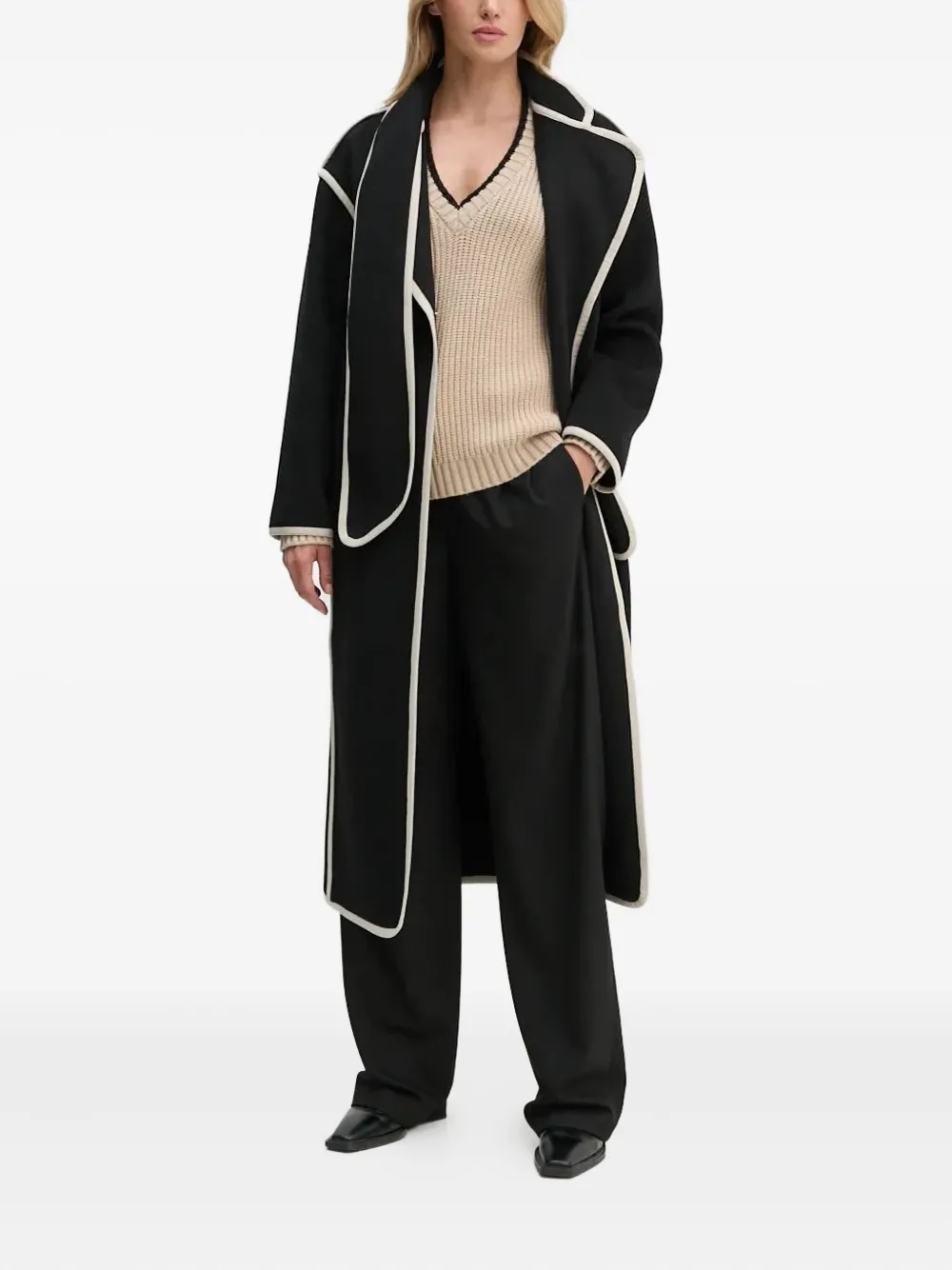Bruuns Bazaar Contrast-piping Coat In Black