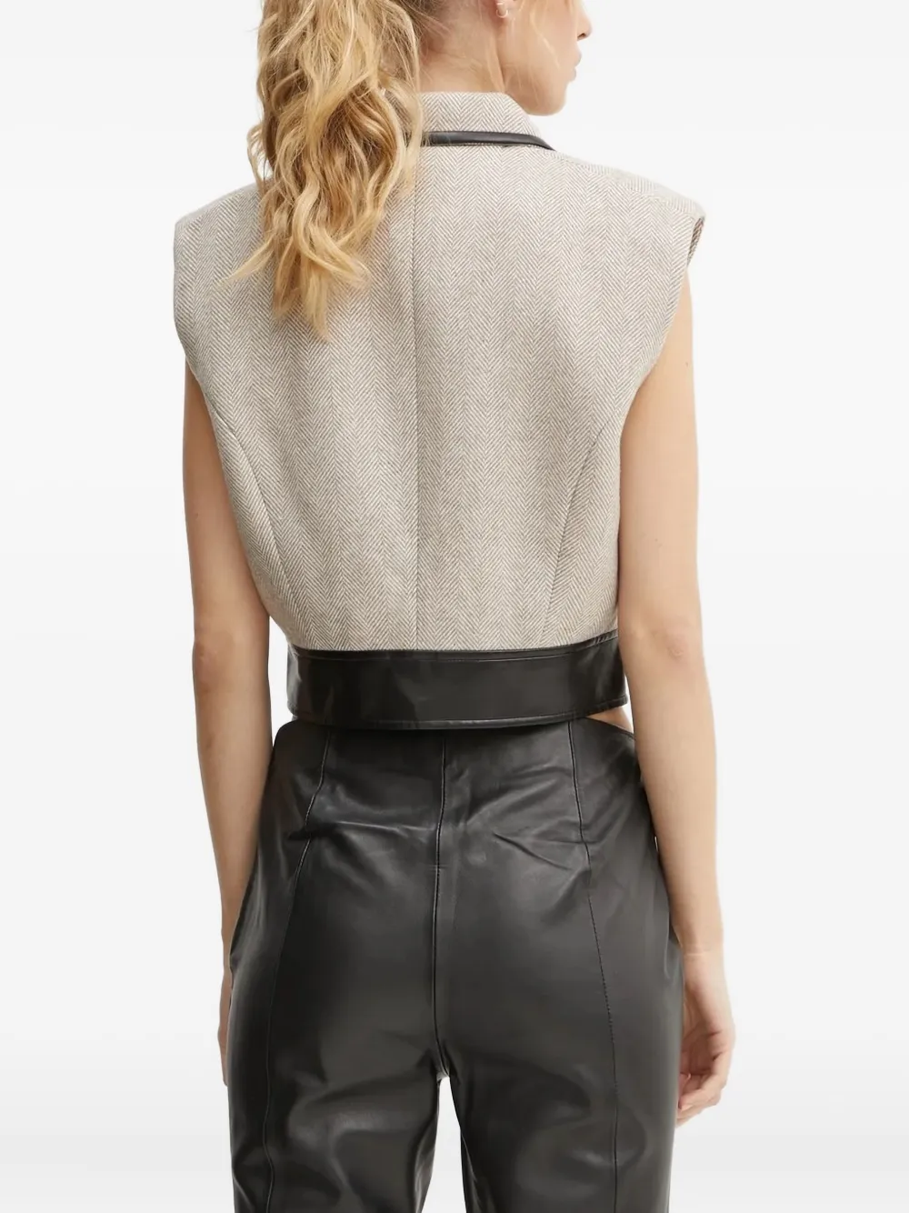 Bruuns Bazaar Belted Herringbone Top In Neutral