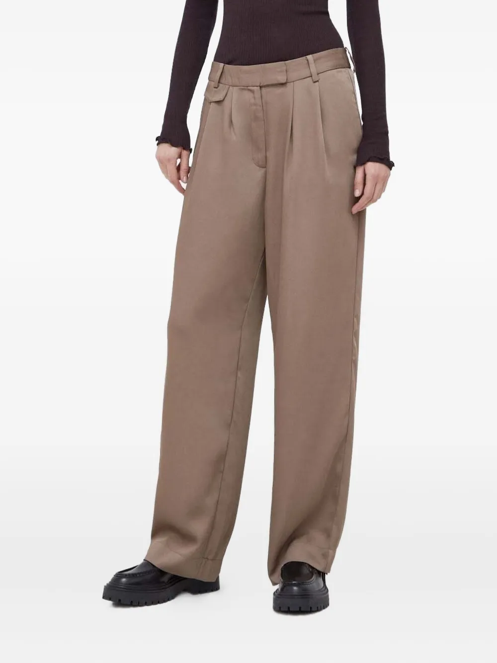 Bruuns Bazaar Pleated Wide-leg Trousers In Neutral