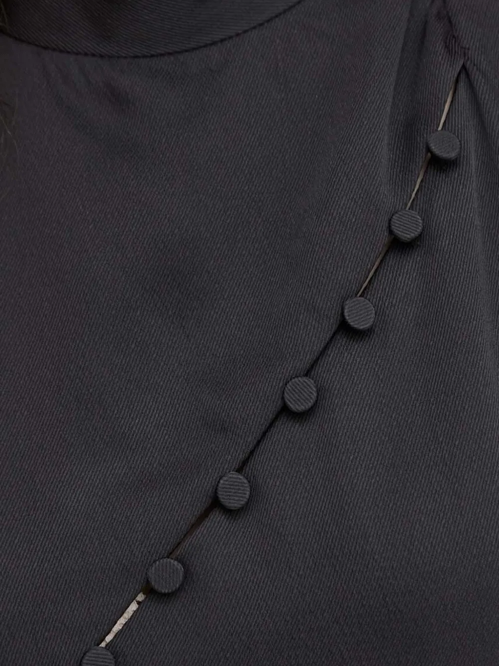 Bruuns Bazaar Asymmetrische jurk met knoopdetail Zwart