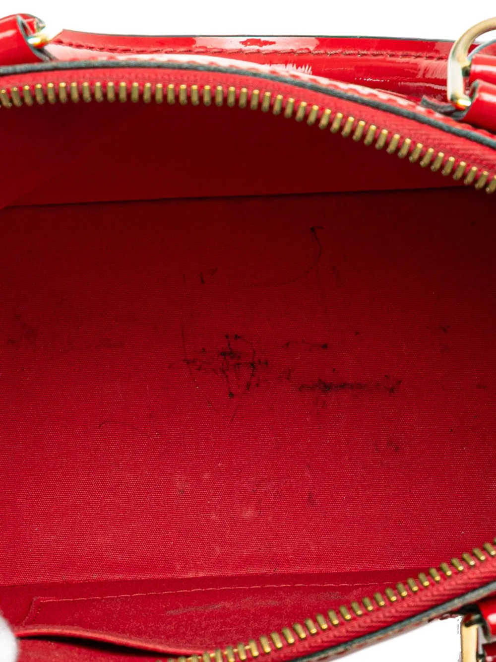 Pre-owned Louis Vuitton 2015 Monogram Vernis Alma Bb Satchel