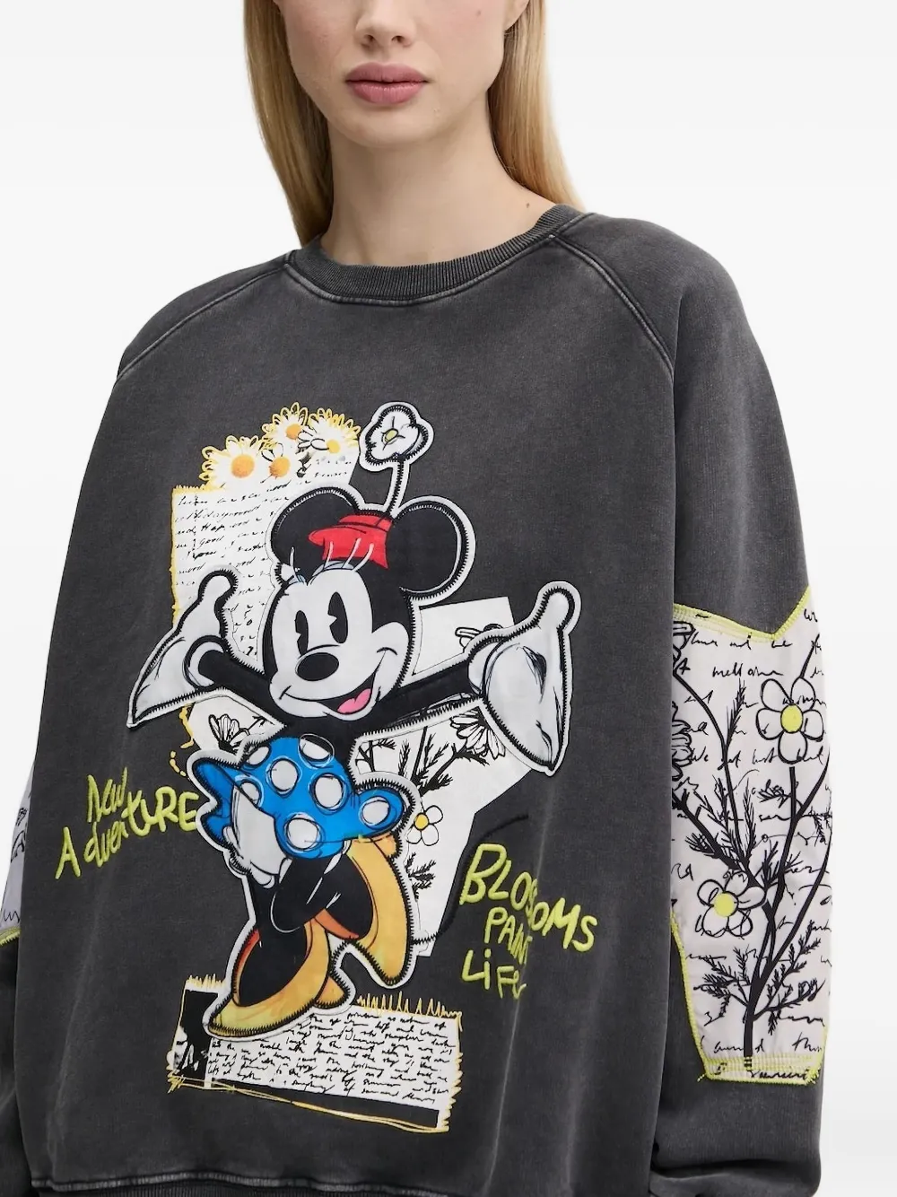 Desigual Minnie Mouse Graphic Sweatshirt In Black