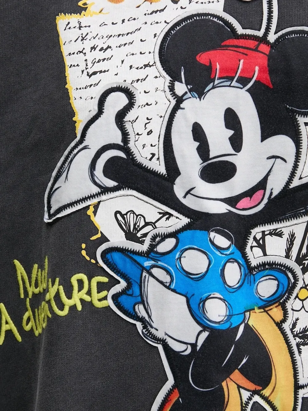 Desigual Minnie Mouse Graphic Sweatshirt In Black