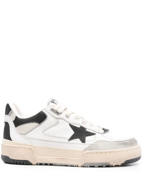 Golden Goose سنيكر 'فورتي 2' بشارة نجمة