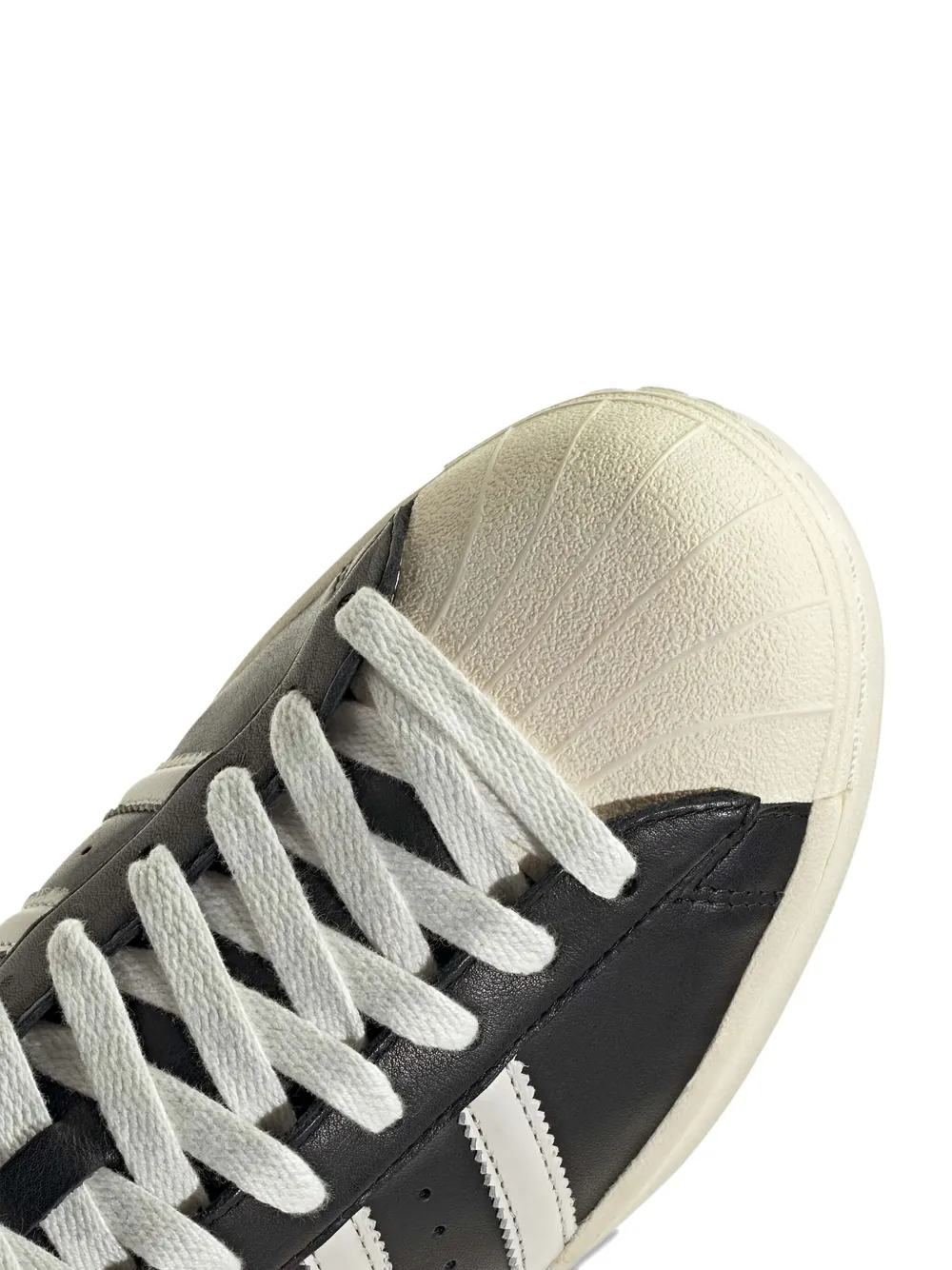 adidas Superstar Vintage 3-Stripes leather sneakers Black