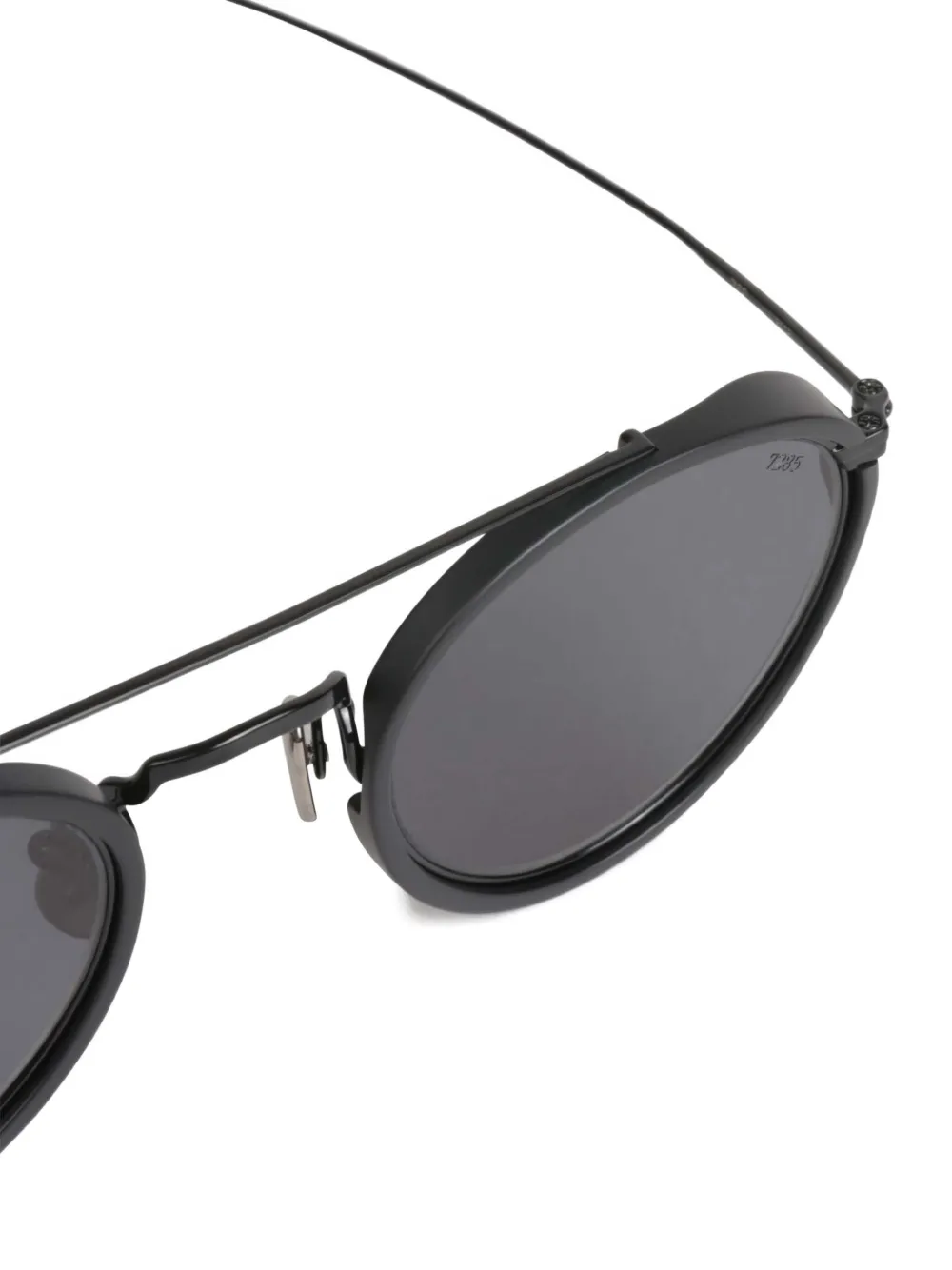 Eyevan7285 Zonnebril met rond montuur Zwart