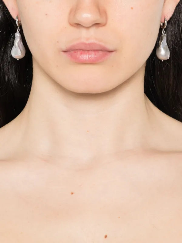 ★Gohar World★ シルバー＆ホワイト Host パール ピアス Gohar World Sterling Silver Host Pearl Earrings | Silver