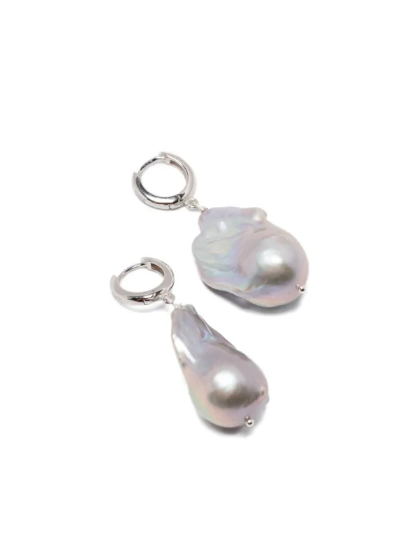 ★Gohar World★ シルバー＆ホワイト Host パール ピアス Gohar World Sterling Silver Host Pearl Earrings | Silver