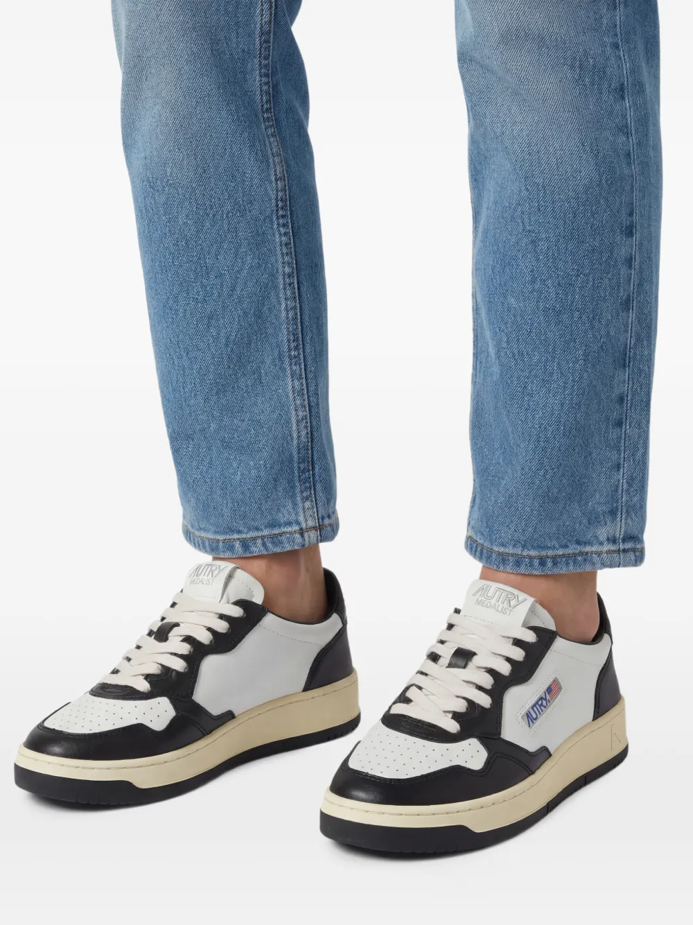 Autry Medalist Low sneakers Wit