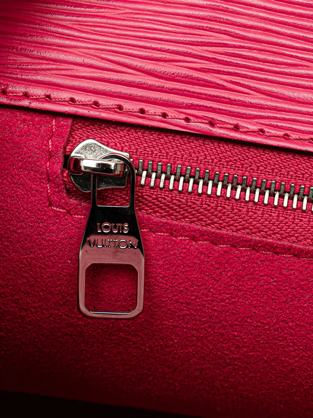 Pre-owned Louis Vuitton 2014 Epi Marly Bb Satchel In Pink