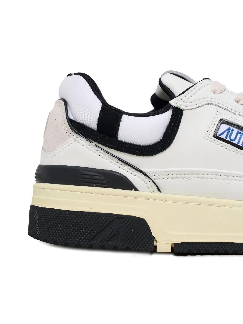 Autry CLC lace-up sneakers White