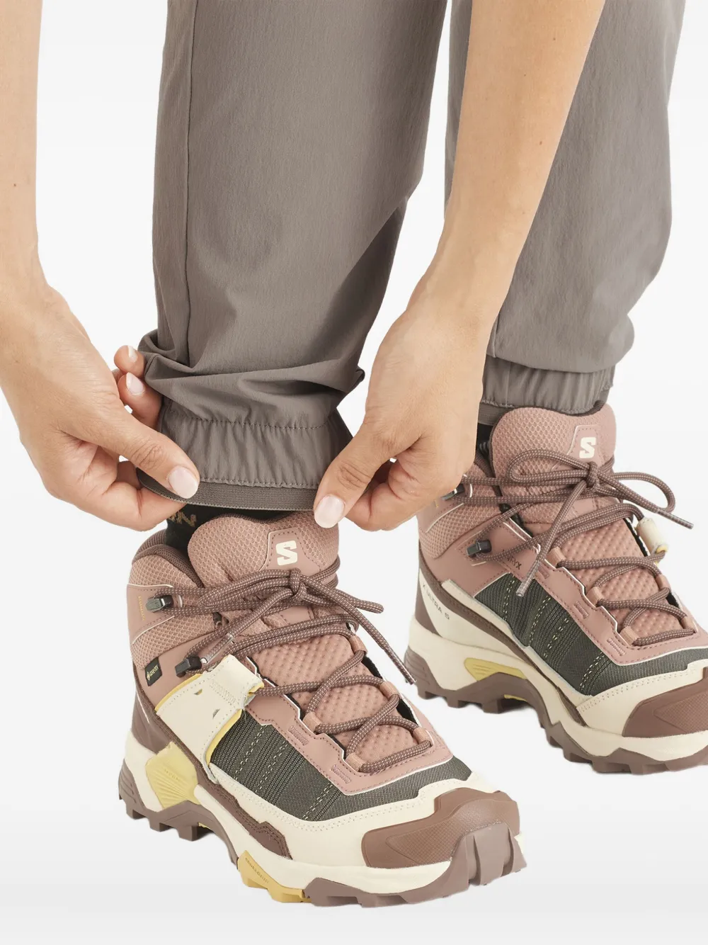 Salomon Trainingsbroek met elastische pijpen Grijs