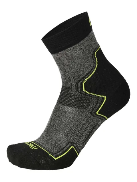 Mico Light Weight Extra Dry Hike Crew ankle socks