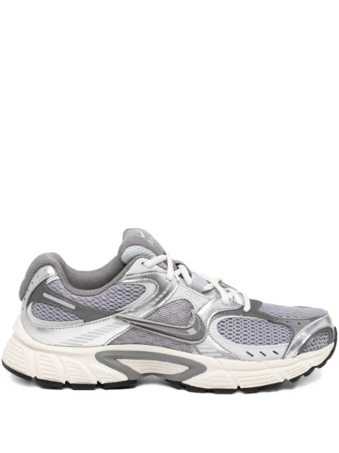 Nike V5 RNR sneakers