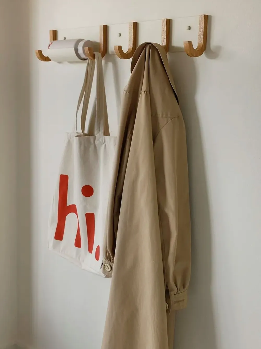  Design Letters Appendiabiti Jay Rack 5 In Legno Di Quercia (70cm X 10cm) - Toni Neutri 
