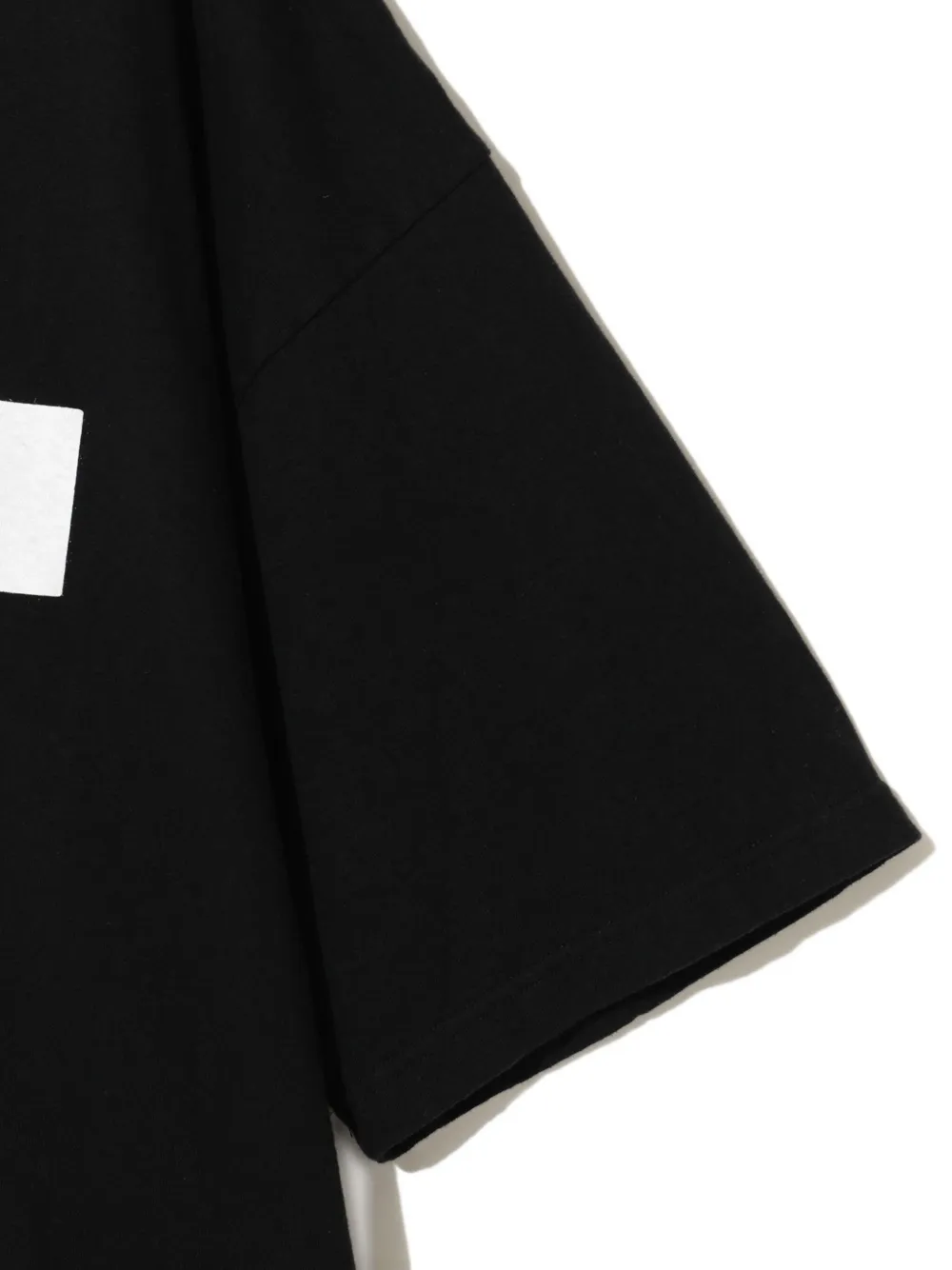 Undercover cross-screw T-shirt Zwart
