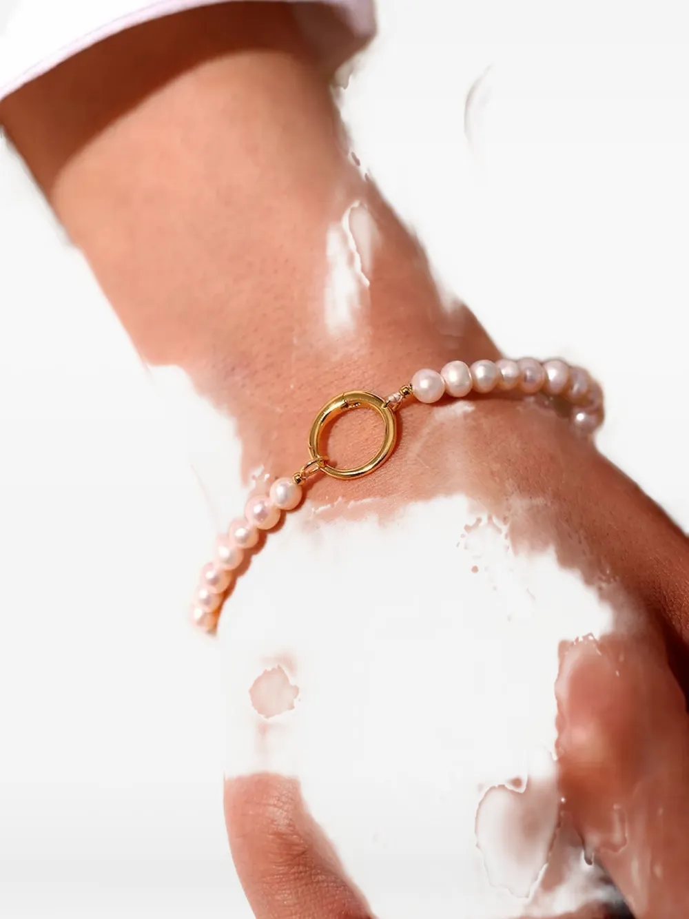 Design Letters Pearl Bracelet In Gold