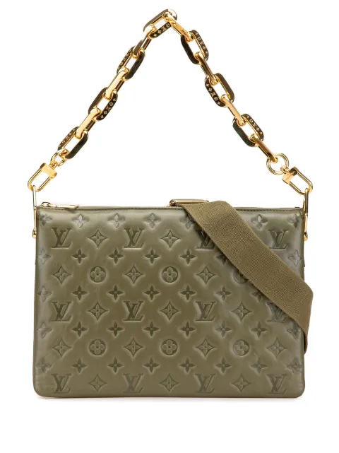 Louis Vuitton Pre-Owned شنطة 'كوسين MM' جلد منفوخة بنقش مونوغرام وحمالة كتف 2021-2025