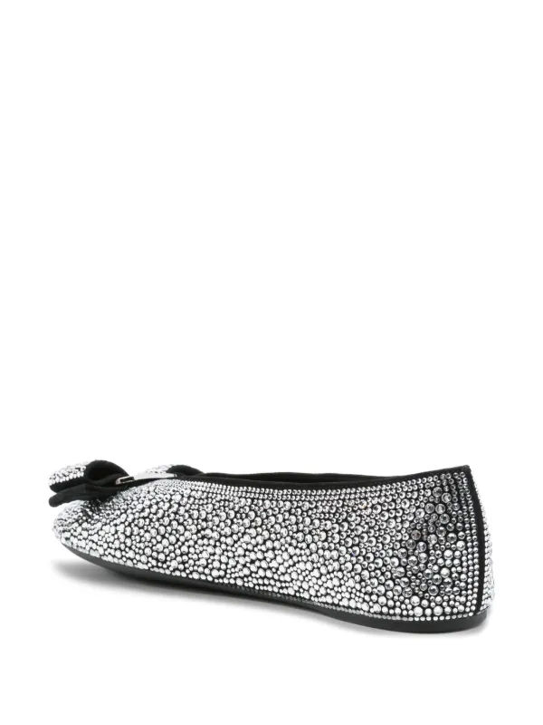 Ferragamo ビジュー フラットシューズ | ブラック | FARFETCH JP
