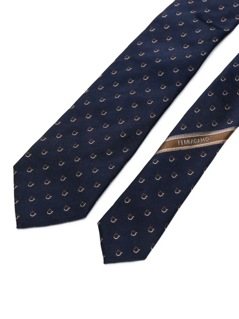 Ferragamo Gancini-pattern silk tie | Image 2