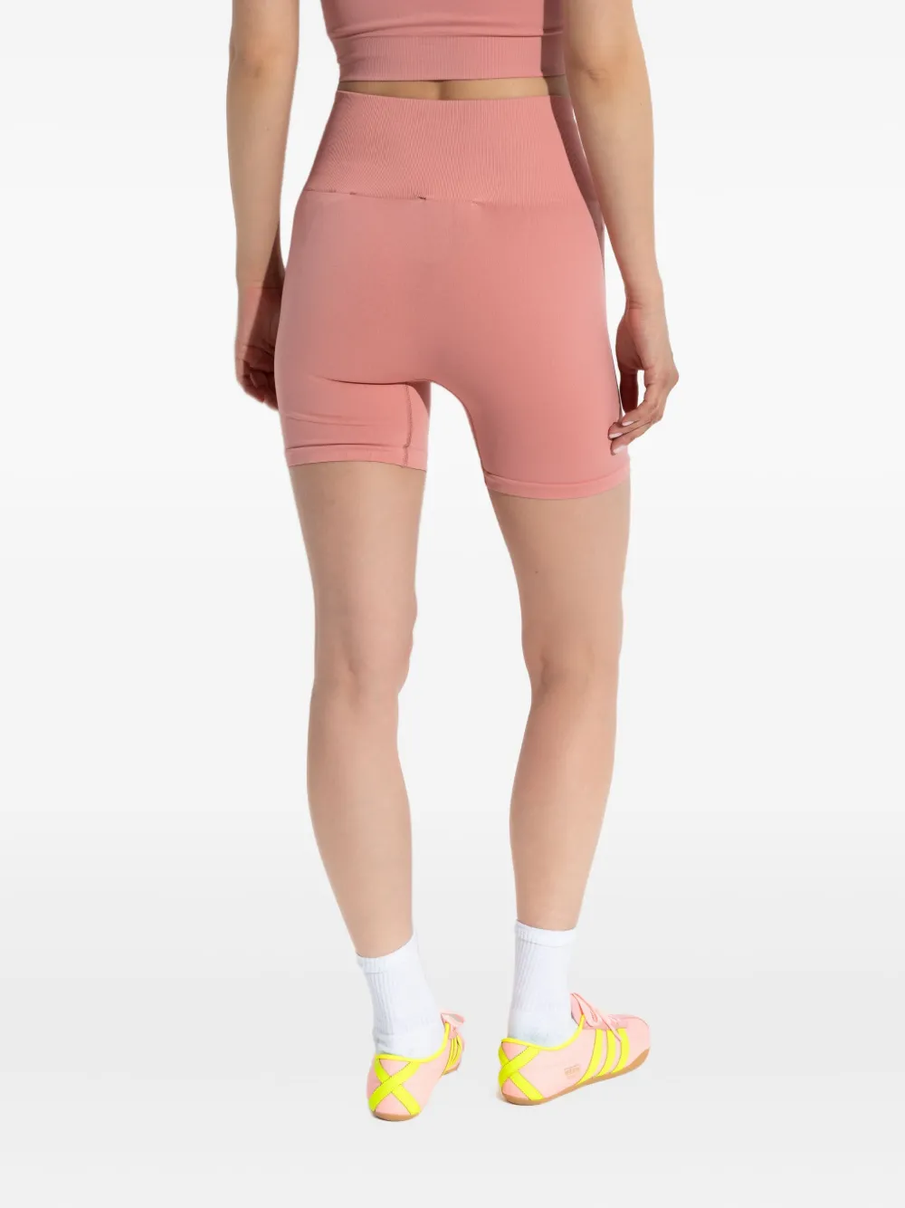 Pangaia Naadloze performance shorts Roze