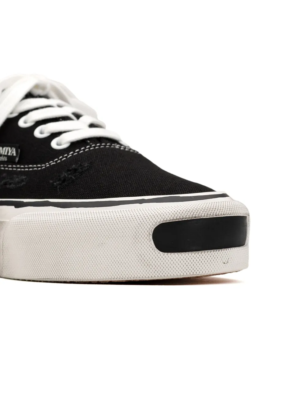 KAMIYA Herc distressed vulcanized sneakers Black