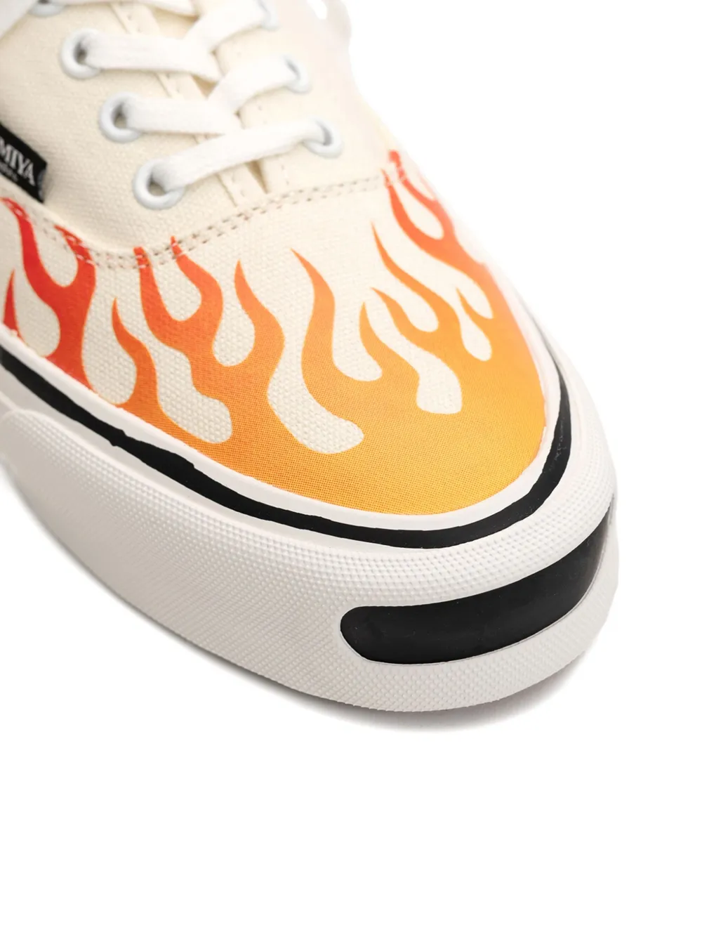 KAMIYA Herc flame-pattern vulcanized sneakers White