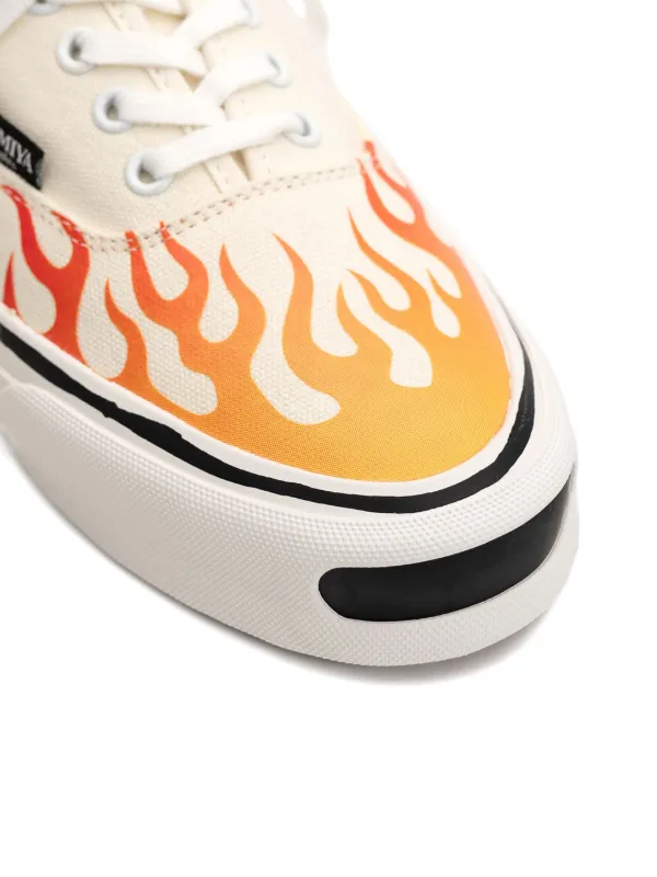 KAMIYA Herc flame-pattern Vulcanized Sneakers | White | FARFETCH