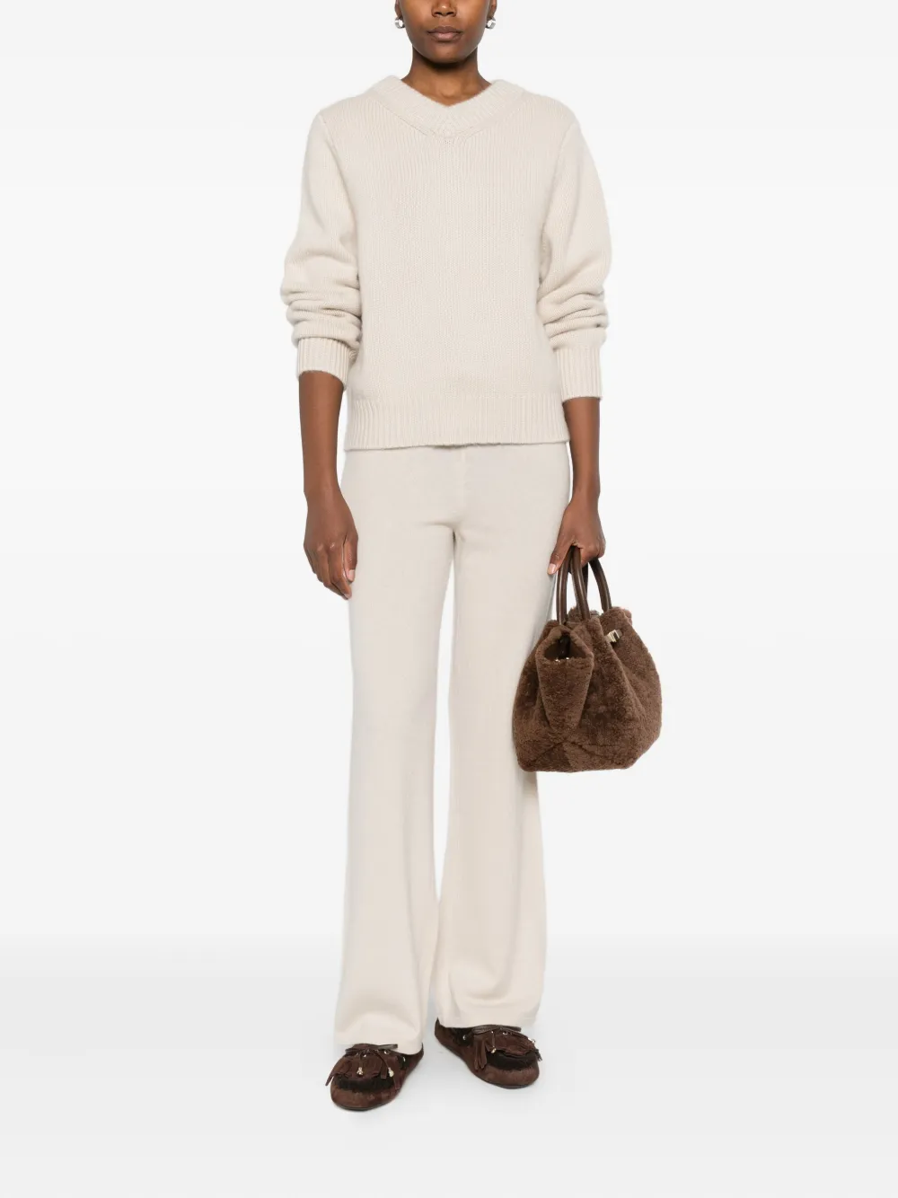 Soft Goat chunky-knit V-neck jumper | Knitted Sweaters | Image 2