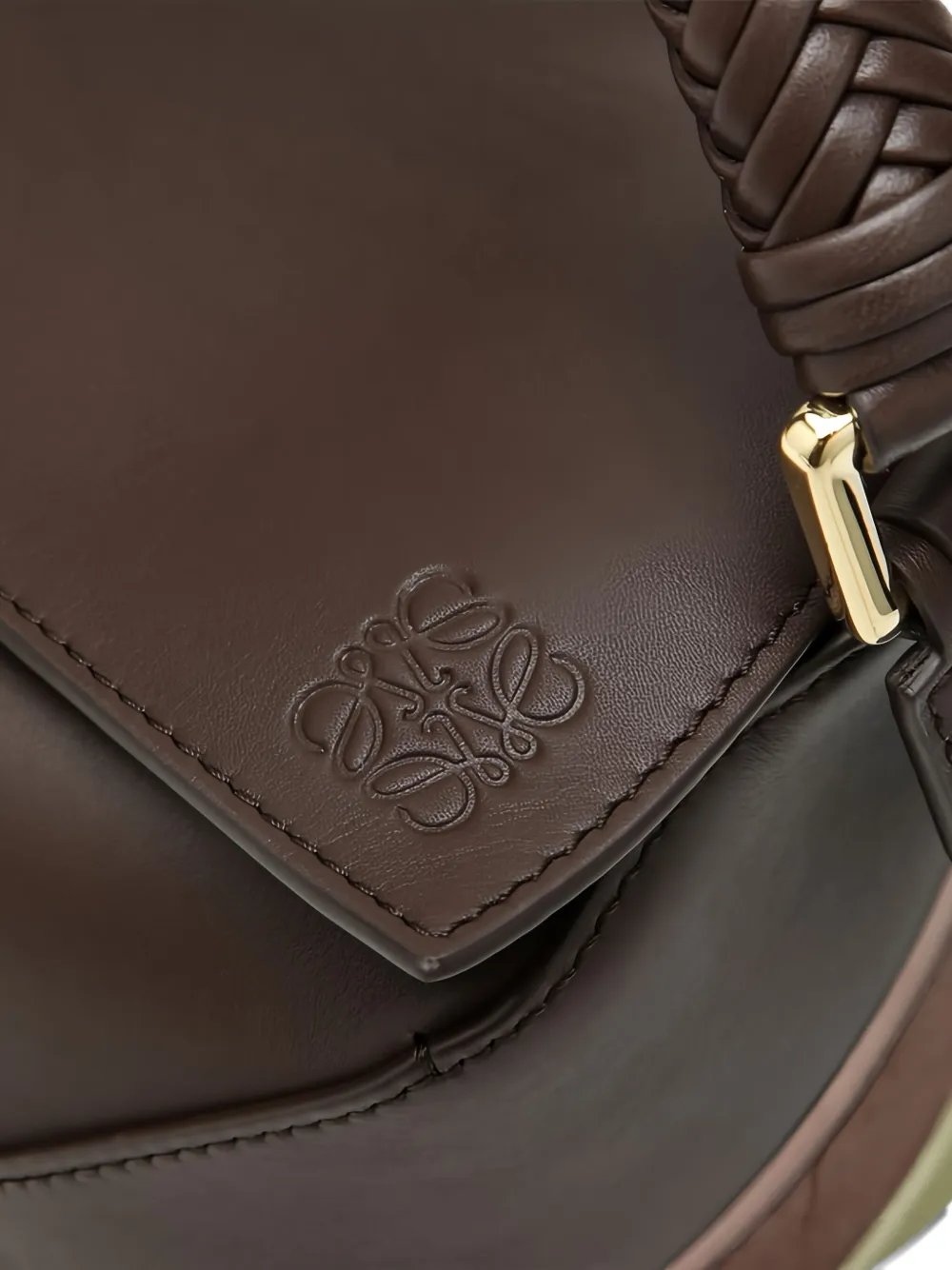 LOEWE Puzzle shopper met gevlochten handgreep en vlakken Bruin