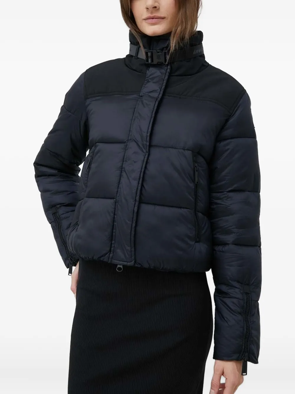 Invicta Quilted-pattern Jacket In Black