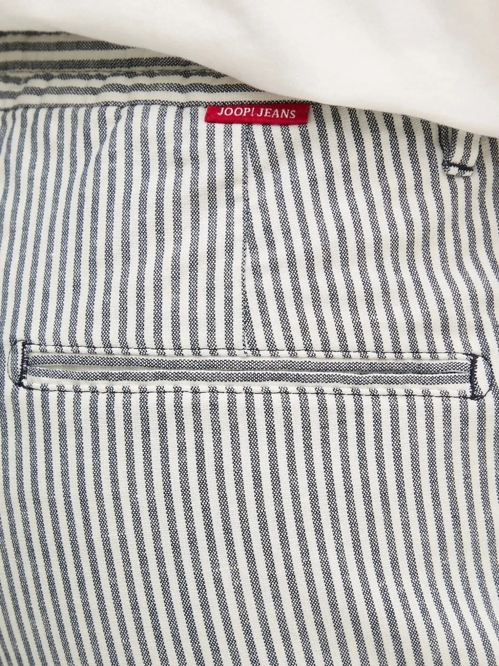 Joop! striped-pattern cotton-linen blend shorts Blauw