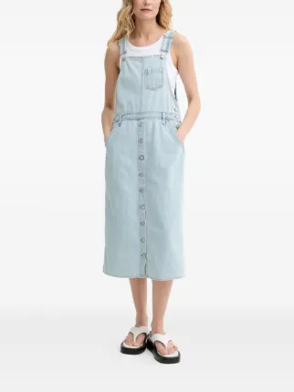 Levi's