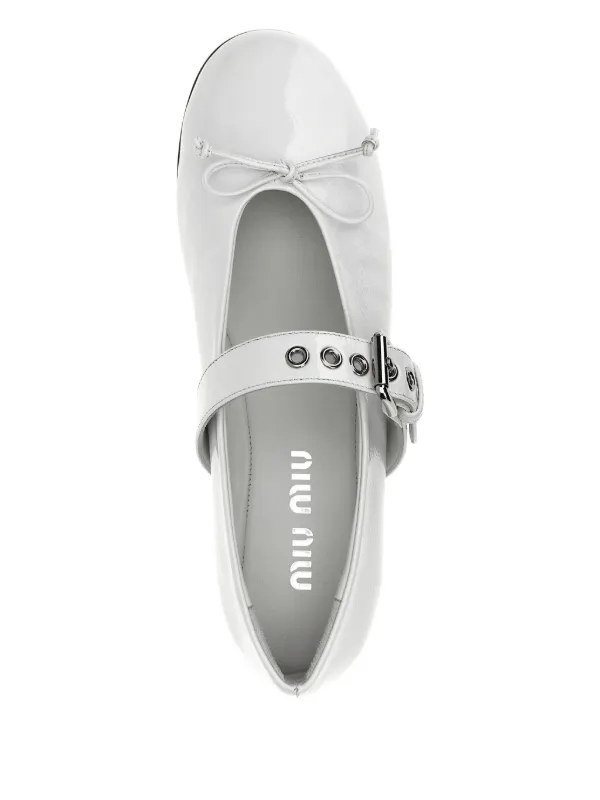 Miu Miu patent-finish Leather Ballet Flats | White | FARFETCH RO